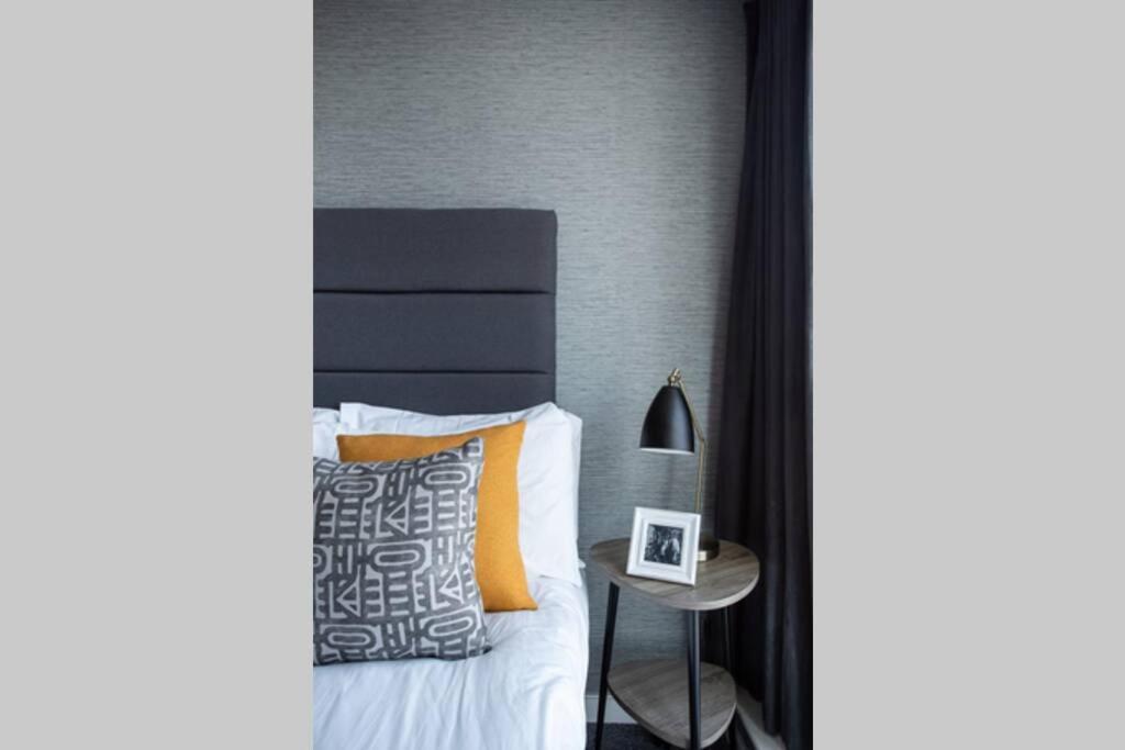 Titanic & City Views, Ultra Luxury City Parking Belfast Extérieur photo